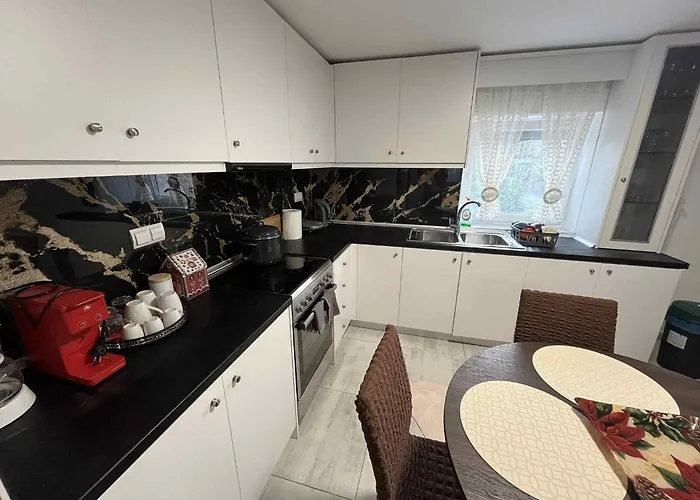 Apartament Kyma *